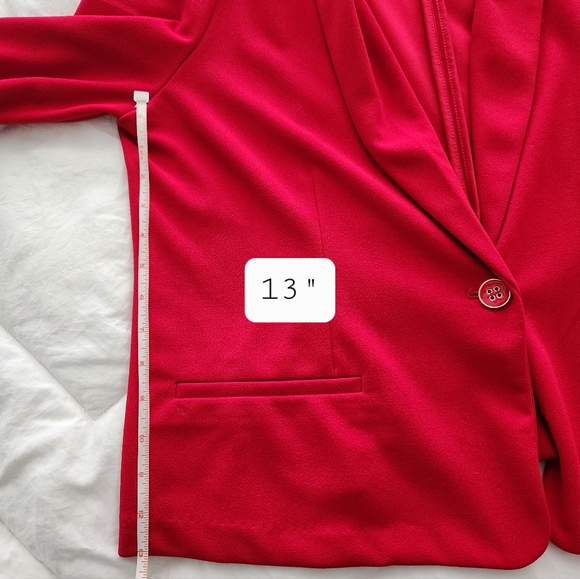 Red blazer - Picture 8 of 9